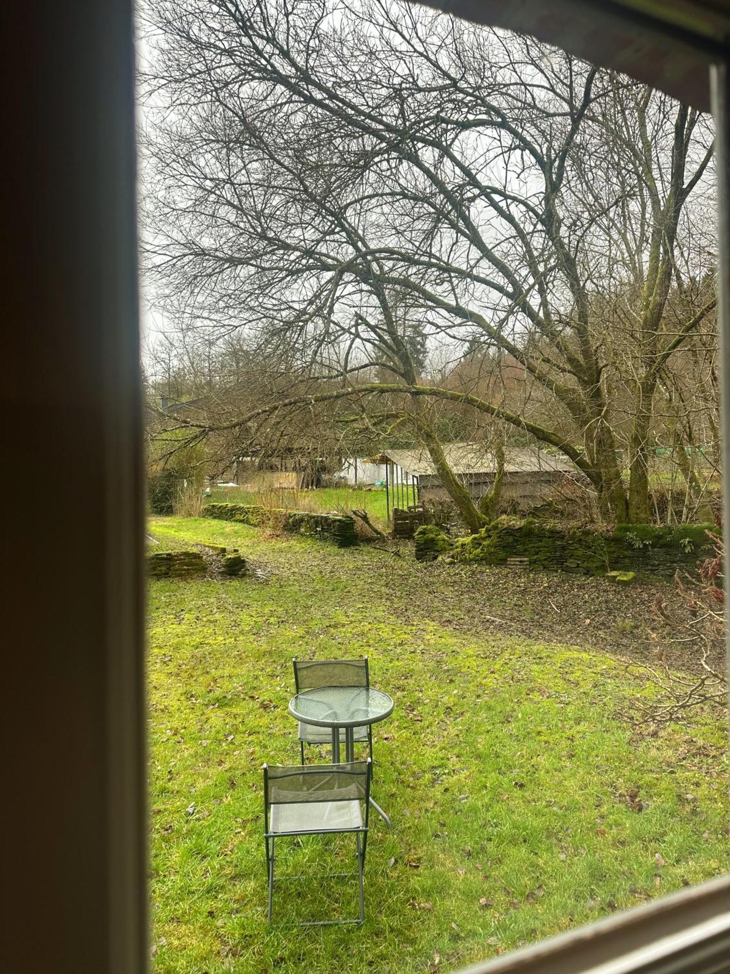 Gite Du Gue Les Hautes-Rivieres Bagian luar foto